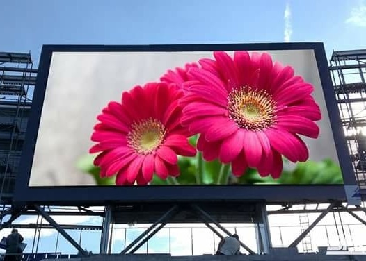 P4 لون كامل داخل LED شاشة فيديو حائط 80 * 40 وحدات الدقة لوحات إعلانية