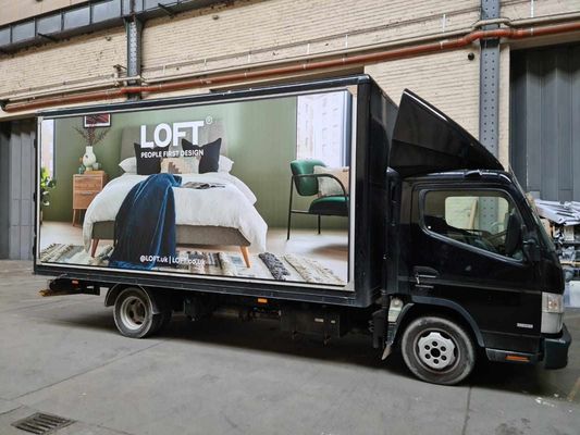 شاشة نصوص سهلة التجميع IP65 سطوع 5000-8000 شمعة وحجم وحدة 320 * 160 مم للمهتمين بالوقت