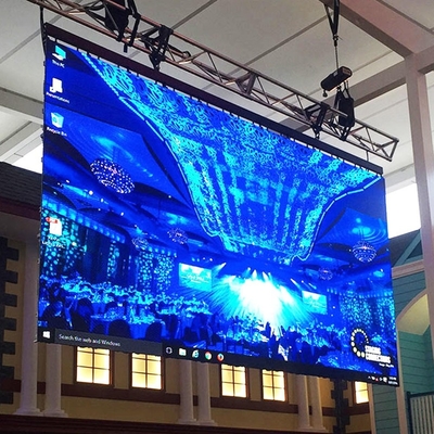 شاشات LED تسويقية بحجم شاشة قابل للتخصيص مع عمر افتراضي 100000 ساعة وشكل LED 2mm Smd2727/2525/1921