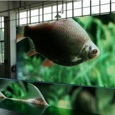 شاشة LED صغيرة المسافات بين البيكسلات بمعيار CE/ROHS/FCC وكثافة 640000 نقطة/متر مربع ودقة عالية