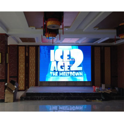 شاشة LED ملونة كاملة الأداء P2.5 للإعلانات بدقة وحدة 64*64 نقطة ومسافة مشاهدة لا تقل عن 3 أمتار