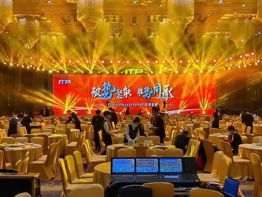 شاشات LED المسرحية التي توفر دقة عالية ووضوح مع تصميم وحدات لتركيب ونقل أثناء الأحداث في الهواء الطلق