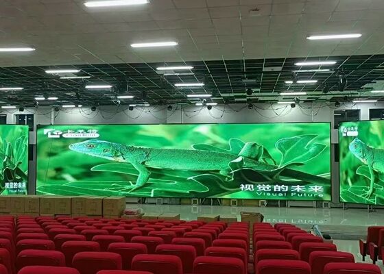 سعر جيد مساحة صغيرة P3 داخل الشاشة العرضية LED 576 * 576mm الخزانة صب الصب المرحلة LED شاشة فيديو جدار الانترنت