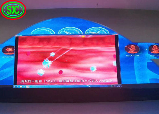 سعر جيد شاشة LED ملونة كاملة داخلية عالية الجودة ودقة ضمان لمدة 3 سنوات P5 SMD3528 الانترنت