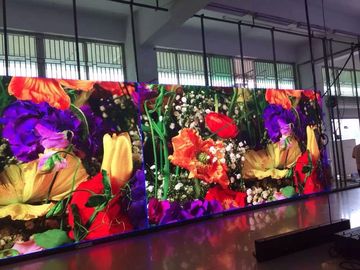 حائط فيديو داخلي عالي الدقة P4 RGB LED Monitor لغرف المؤتمرات والحفلات الموسيقية