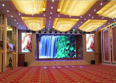 الإشارات الرقمية الخارجية الملونة الكاملة LED الشاشة الألومنيوم الصب الصب SMD2121 62500 نقطة / مربع متر