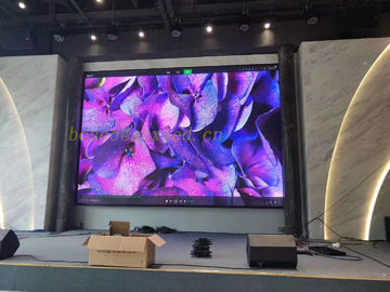شاشة استئجار HD شاشة قابلة للتخصيص IP43 داخلية كامل اللون LED Billboard P391