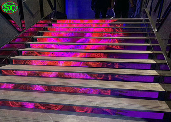 سعر جيد عالية الوضوح P4 الدرج الأمامي تصميم شاشة LED مرنة توفير الطاقة الانترنت