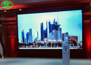 منصة الإعلانات شاشة LED 3840Hz HD P4mm 128 * 128 Dot Matrix Panel LED شاشة عرض إعلانات تجارية
