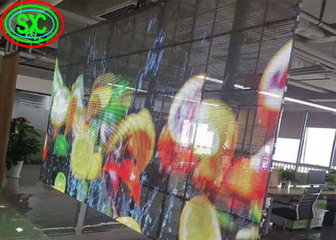 شاشة LED شفافة داخلية P3.9-7.8 ملونة كاملة SMD منحنية مدعومة فيديو جدار الزجاج للمعرض