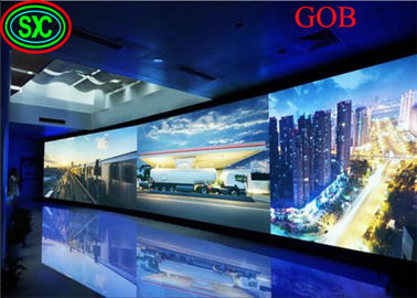 الخلفية الإعلانات GOB COB بطاقة استقبال LED كامل اللون داخل المنزل