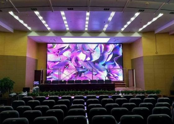 سعر جيد شاشة LED داخلية للإعلانات P2.5 P3 P4 P5 شاشة عرض LED لمركز التسوق ، غرفة الاجتماعات ، الكنيسة الانترنت
