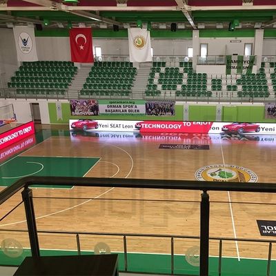 P10 P8 SMD3535 6500cd / Sqm Stadium Perimeter Led Screen
