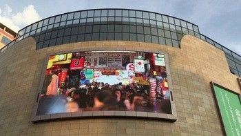عازل المياه بلا مسام P8 في الهواء الطلق كامل لون شاشة LED الإعلانية شاشة LED