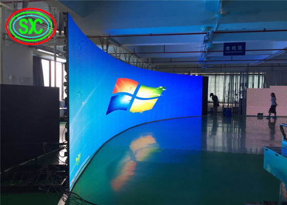 P4 ثابتة داخلية كاملة اللون LED الصب الصبغ الألومنيوم الشاشة 3 في 1 Smd2121 COB كاملة اللون LED العرض