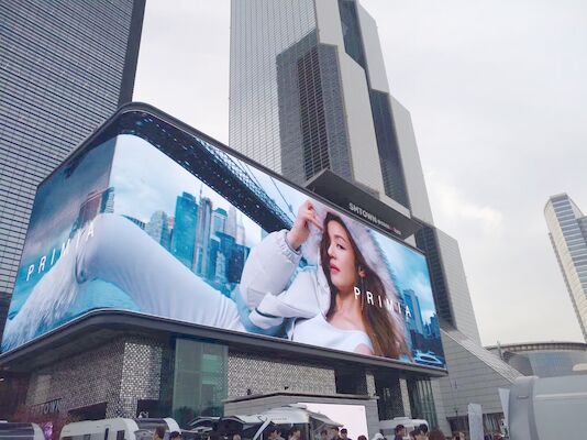 عازل المياه P10 في الهواء الطلق الإعلانية الملونة الكاملة عرض الفيديو LED 5000cd / m2 الوضوح