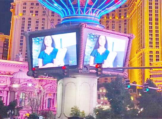 P10 محيط الملعب LED Billboard في الهواء الطلق Full Color LED Display الشاشات المقاومة للماء