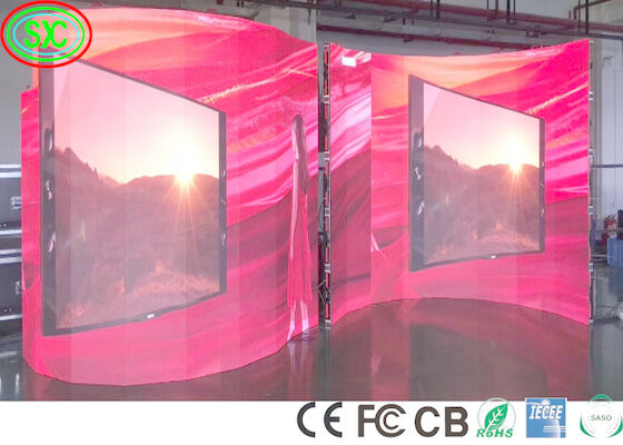 1100cd/M2 داخلي P3.91 شاشة LED المرحلة المنحنية 240W/M2 شاشة خلفية المسرح