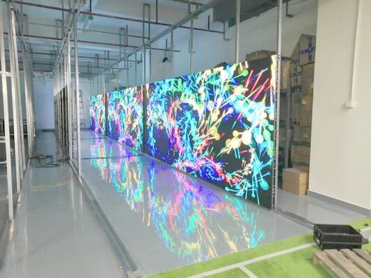 2000cd/sqm سطوع شاشة LED شفافة ، لوحة إعلانية LED ملونة