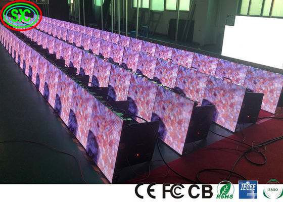 سعر جيد شاشات عرض LED داخلية عالية الدقة للإعلانات ، لوحات LED 500 * 500 مم P3.91 وحدة LED مرنة لجدار الفيديو الانترنت