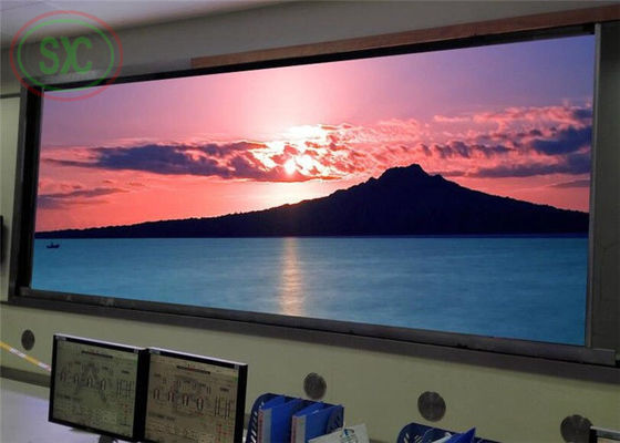 شاشة LED ملونة داخلية لا قيمة لها تناسب الجدار مع هيكل الإطار