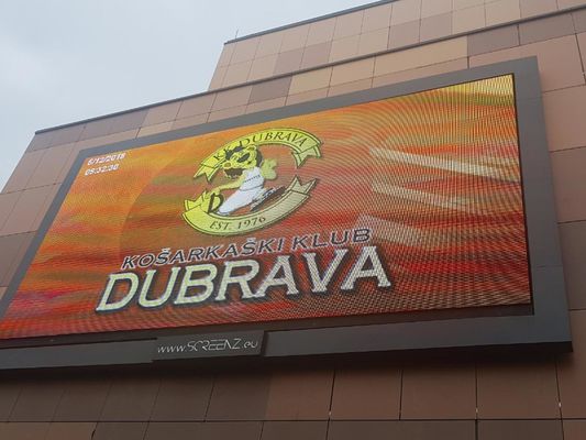 الإعلان كامل اللون P10 شاشة LED لوحة المرحلة / رياضة ملعب لائحة راية