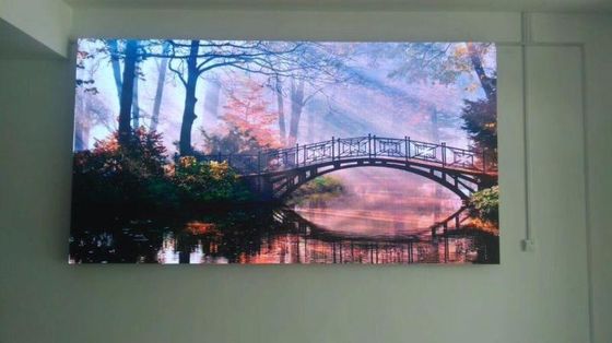 Epistar LED Chip GOB LED Display Full Color و000 ساعة من عمر التشغيل