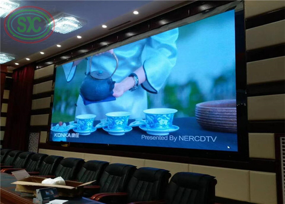 انخفاض استهلاك LED في الحائط الداخلي P3، P391، P4.81 شاشة LED للاجتماعات الأكاديمية
