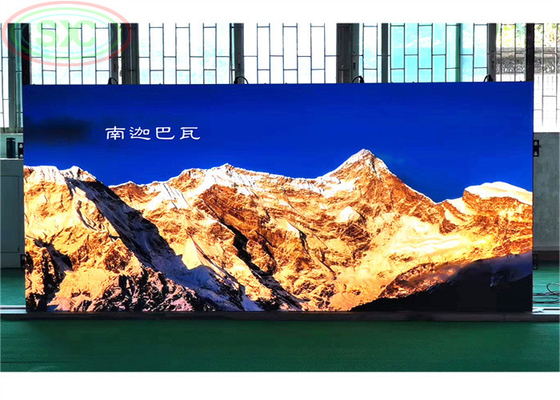 شاشة LED ملونة داخلية P3.91 500 * 500mm بيكسل مركز تسوق تأجير حائط فيديو