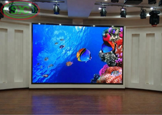 تثبيت ثابت في الحائط الداخلي P5 LED مع معدل تحديث 3840 هرتز لغرف الاجتماعات