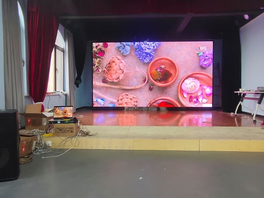 بطاقة تحكم شاشة LED P2.5 بالألوان الكاملة RGB سنتان 640 * 640 ملم 640 × 640 ملم 160 * 160 ملم 160000cd / متر مربع 1/32 مسح ضوئي