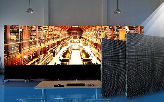 شاشة داخلية P2 HD LED Die Casting Aluminum 640 * 640 الخزانات 3840Hz Refresh عرض شاشة خارجية مدعومة
