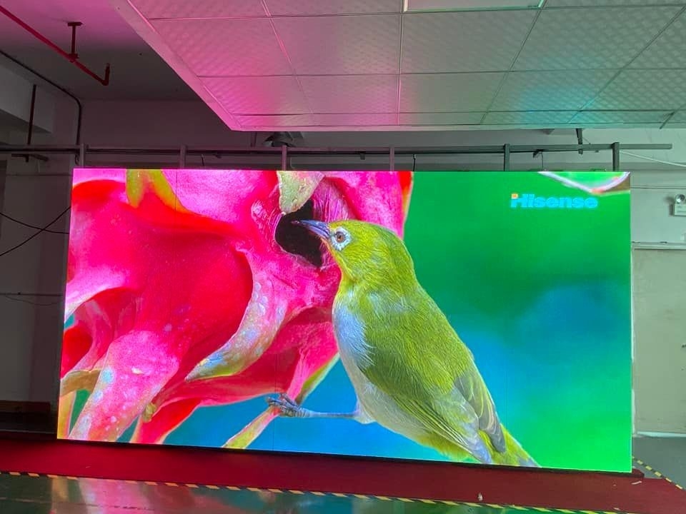 عالية الدقة P3.91 LED Video Wall Panel 500x500mm شاشة LED داخلية للإيجار