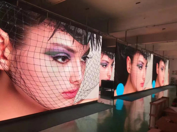 شاشة LED خارجية ملونة كاملة P6.67 RGB SMD3535 سطوع 1800MCD / M2 IP65