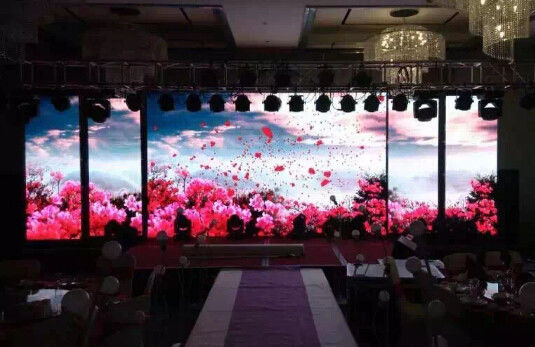 RGB P5 LED داخل التلفزيون شاشة المسرح خلفية تأجير شاشة ملونة كاملة
