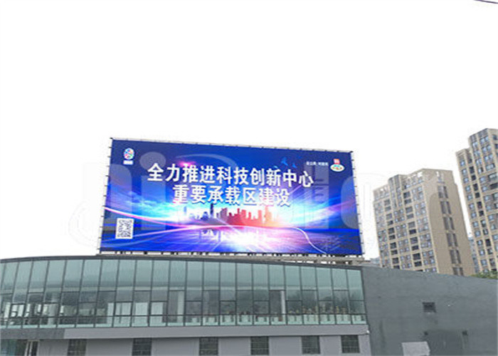 1024 * 768mm حجم مجلس الوزراء LED جدران الفيديو 100m كابل الإنترنت مسافة الإرسال