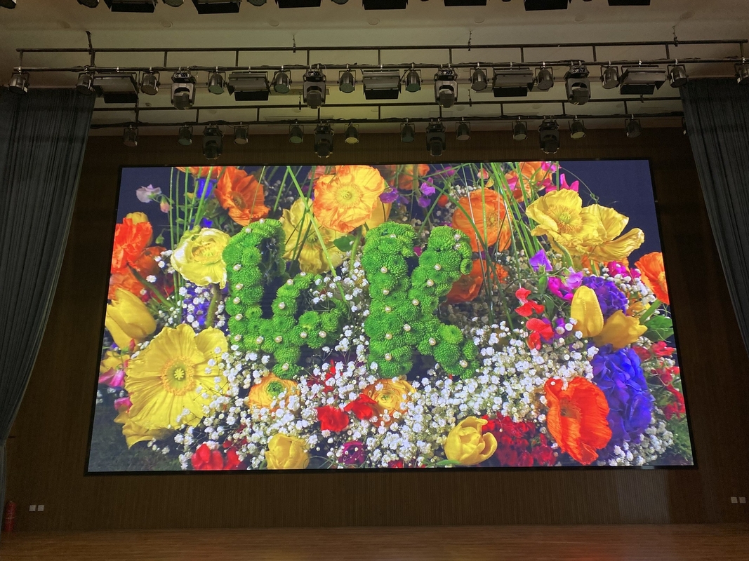 داخلية HD 4K المسرح أدى الشاشات P2 LED شاشة العرض أدى لوحة الفيديو الحائط داخلية كاملة اللون أدى العرض
