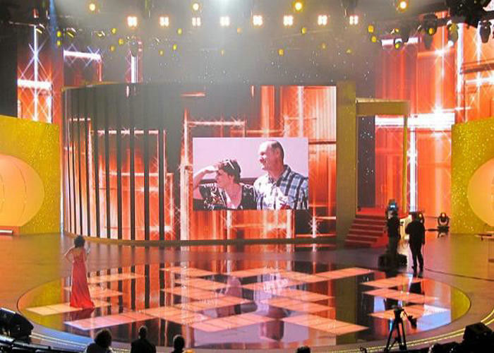 HD GB P4 مسرح داخلي LED استئجار شاشة حفلات موسيقية / مؤتمر ثلاث سنوات ضمان