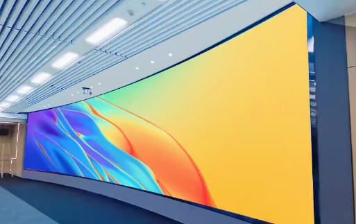 P4 إعلانات داخلية تجارية مجموعة فيلم مرن ، شاشة LED كاملة الألوان 768mm*768mm