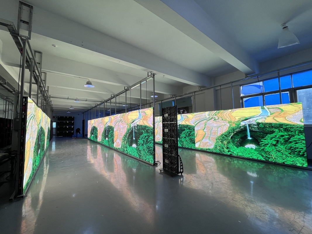 كثافة البكسل 1137778 Epistar Led Chip GOB LED Display للأحداث استئجار الحفلات والمزيد من المزايا
