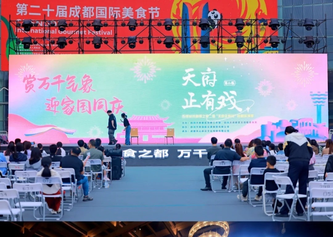 P2.5 P2.6 P3.91 قابلة للفصل في الهواء الطلق Full Color LED Die-Casting Aluminum Screen Advertising Video Wall