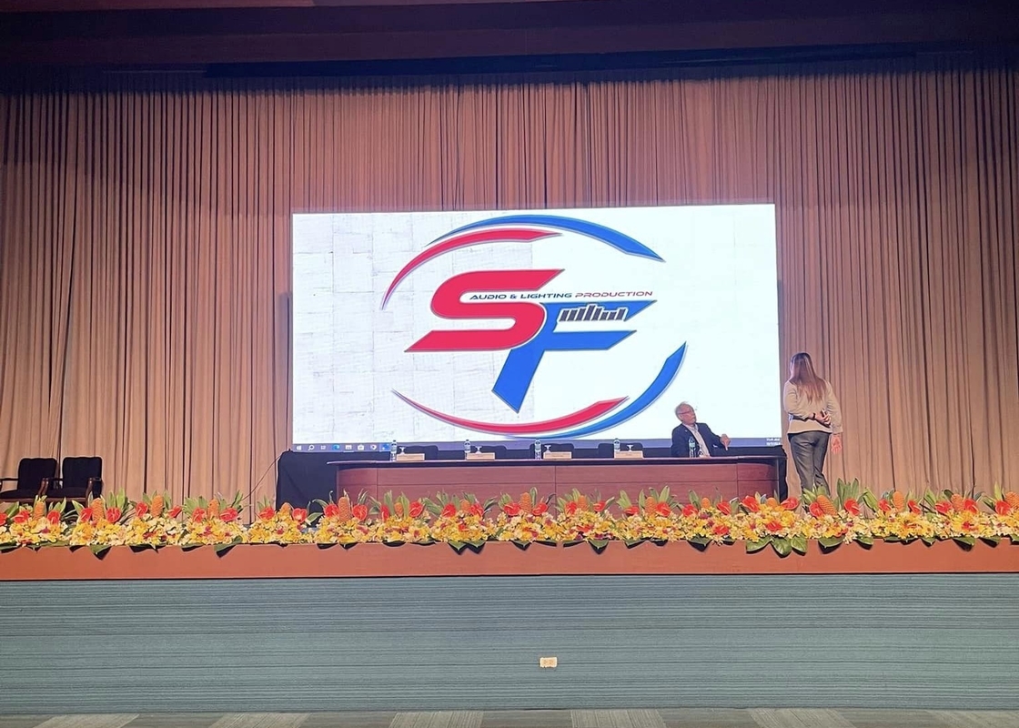 P3.91 شاشة LED عالية الوضوح في الهواء الطلق كامل الألوان للإيجار للإعلان عن الملاعب