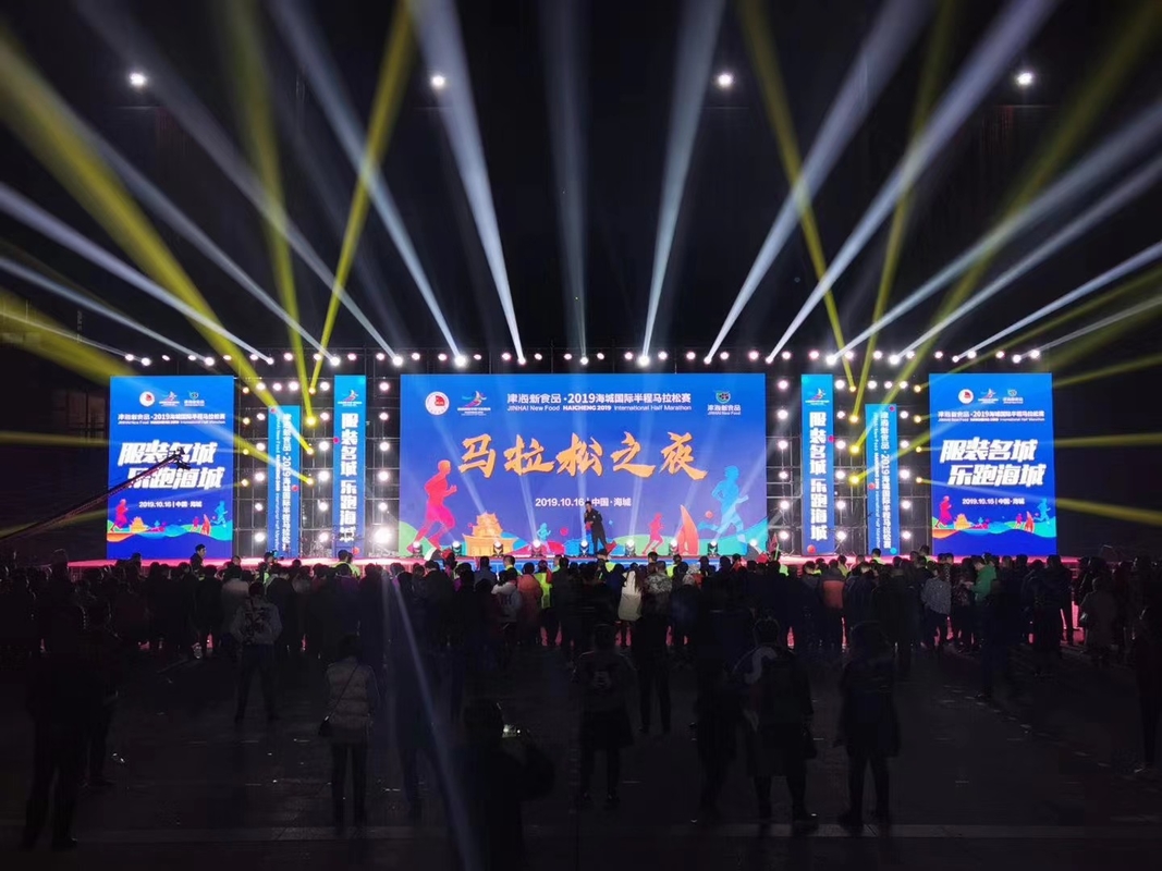 شاشة LED من الألومنيوم المصبوب 500*500mm 500*1000mm لوحة LED كبيرة P3.91