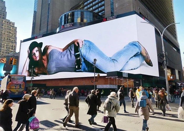 تأجير داخلي فائق الوضوح مساحة صغيرة P1.667 LED Billboard 3840HZ معدل تحديث SMD 1010 DC 5V