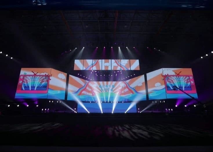 عرض LED مستأجر ملون كامل وحدة عرض P10 1RGB عرض إعلان LED معلق