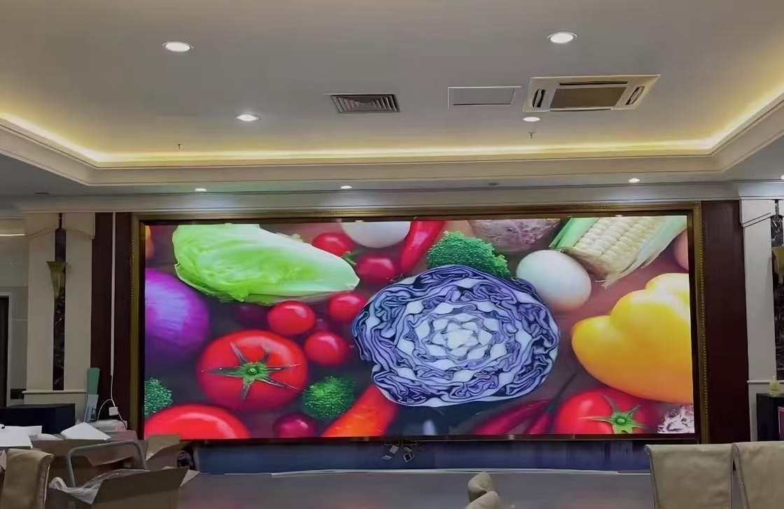 COB P1.25 Pitch Ultra High Definition Rental LED Display في الداخل نظام نوفا HD 1R1G1B