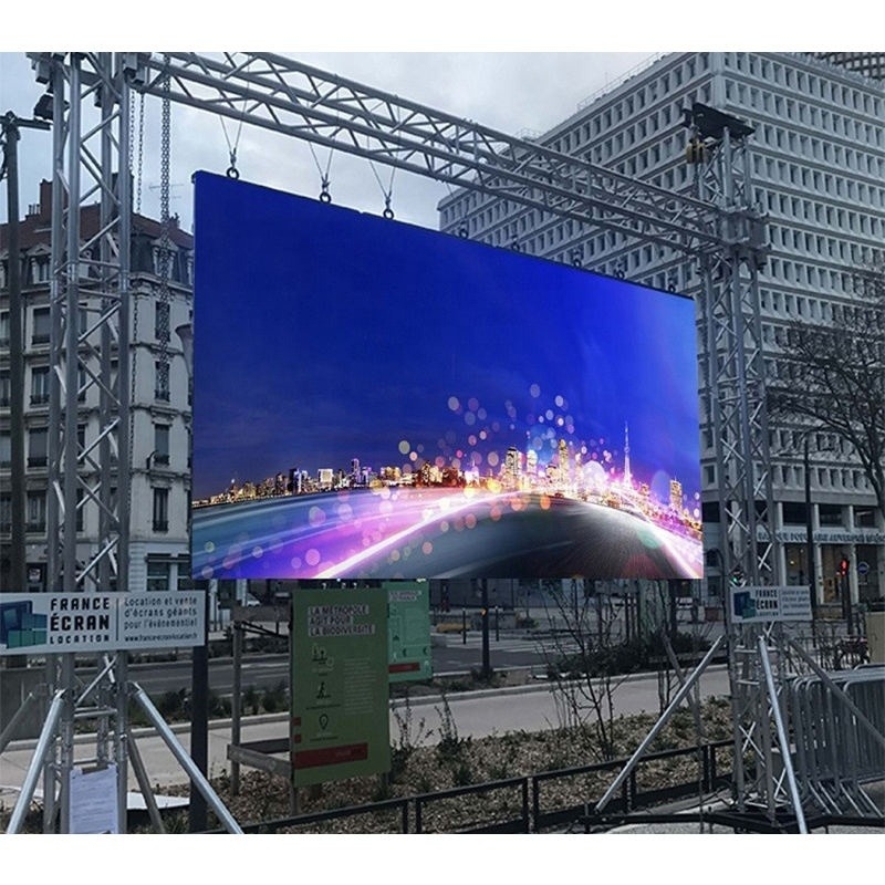 شاشة LED عالية الوضوح مع دقة بكسل 40000 بكسل / متر مربع ومعدل إطار 60 هرتز