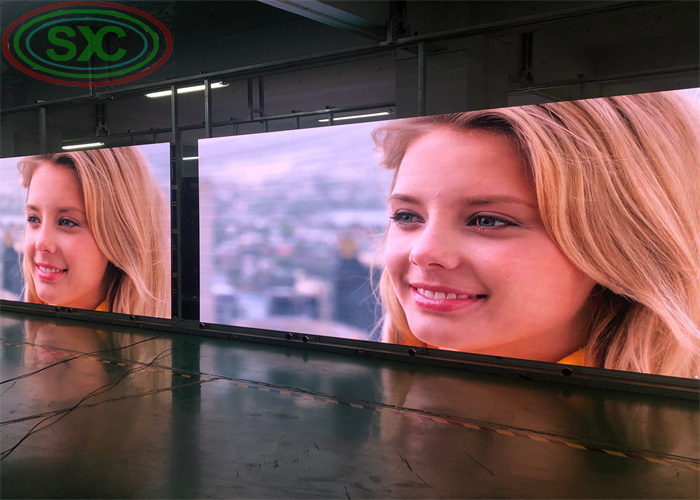 شاشة LED ملونة كاملة في الداخل P4 تأجير شاشة LED حائطية LED لفعاليات الزفاف