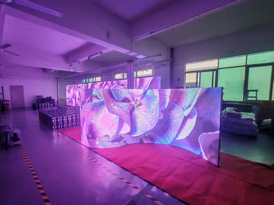 داخلي p2.5 شاشة LED ملونة كاملة مع خزانة 640x480mm مع معدل تحديث 3840 هرتز