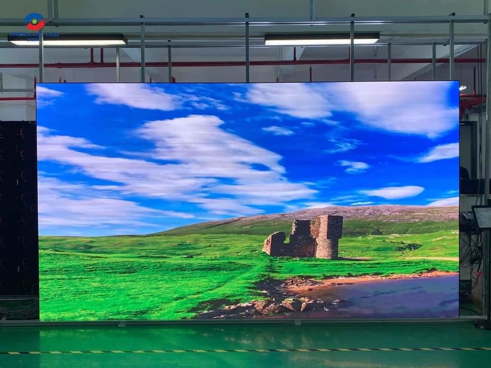شاشة تأجير LED داخلية بالألوان الكاملة P5 640x640mm لأحداث الحفل شاشة عرض حائط فيديو LED